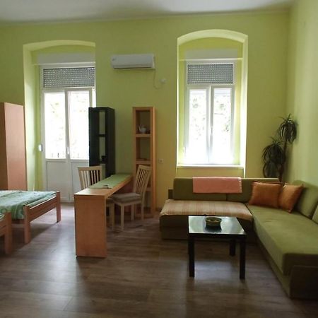 Apartment Kiki Novi Sad Eksteriør bilde
